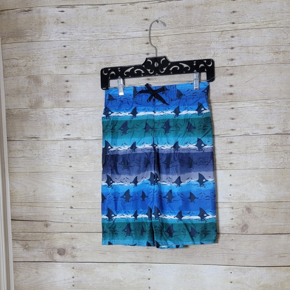 Boys surf shorts